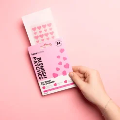 Masks & Patches^Face Facts Blemish Patches Hearts